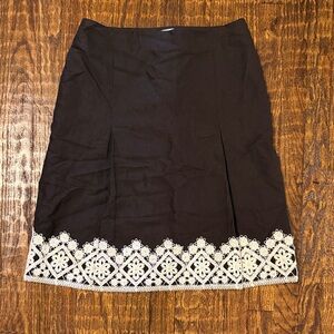 LOFT Black Skirt Size 8 Lace Hem Pencil Skirt Side Zip